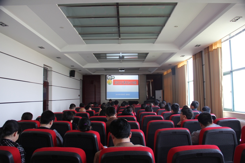 萬里路橋集團公司舉辦研發(fā)費用加計扣除專題培訓(xùn)
