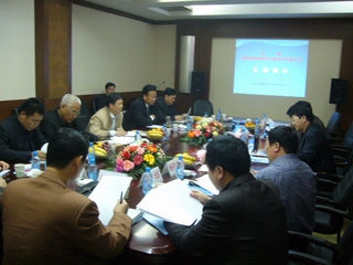 省科技廳副廳長馬世民一行蒞臨我公司考察指導道路養(yǎng)護工程技術研發(fā)工作
