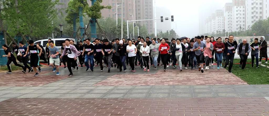 萬里交科集團(tuán)迎“五一·五四”系列活動(dòng)圓滿結(jié)束