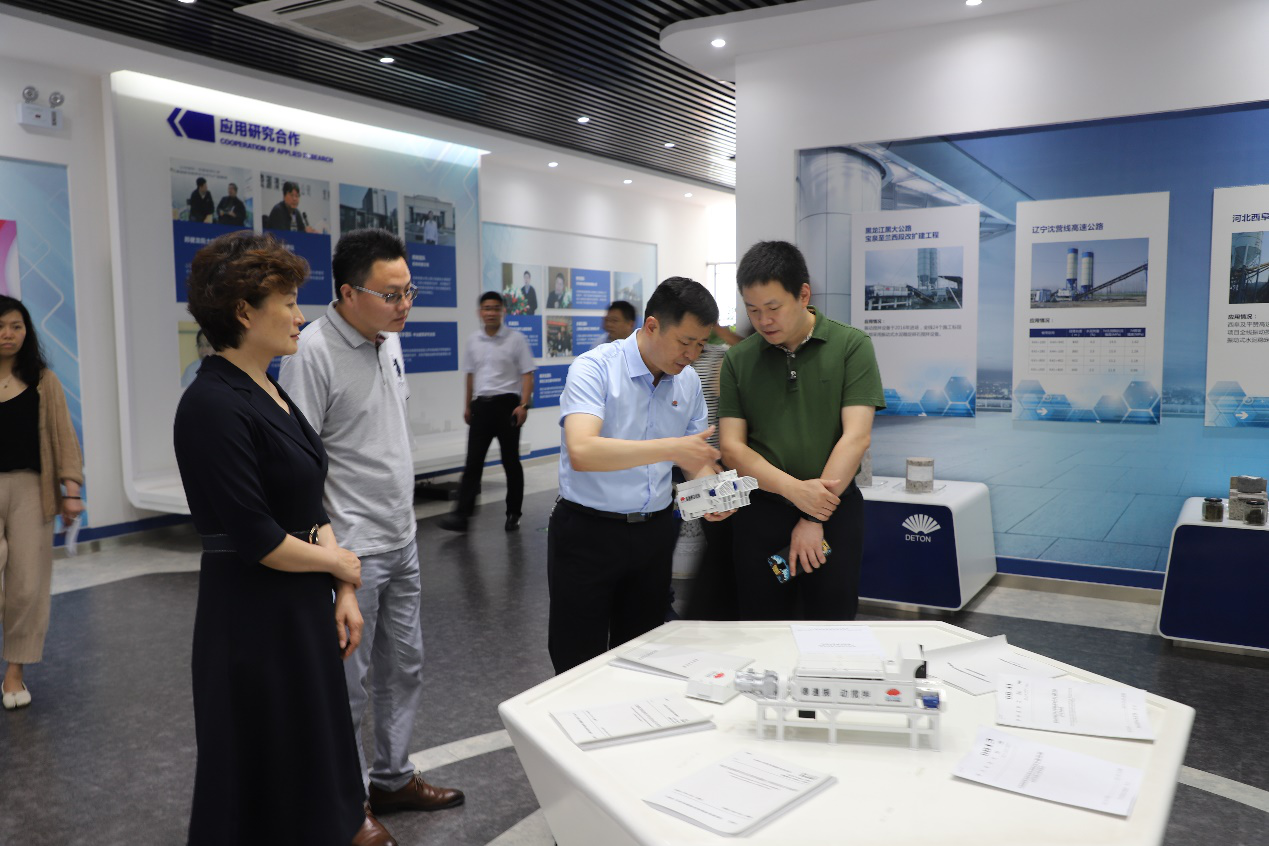 上海智能云科蒞臨萬里交科考察交流工業(yè)互聯網平臺建設